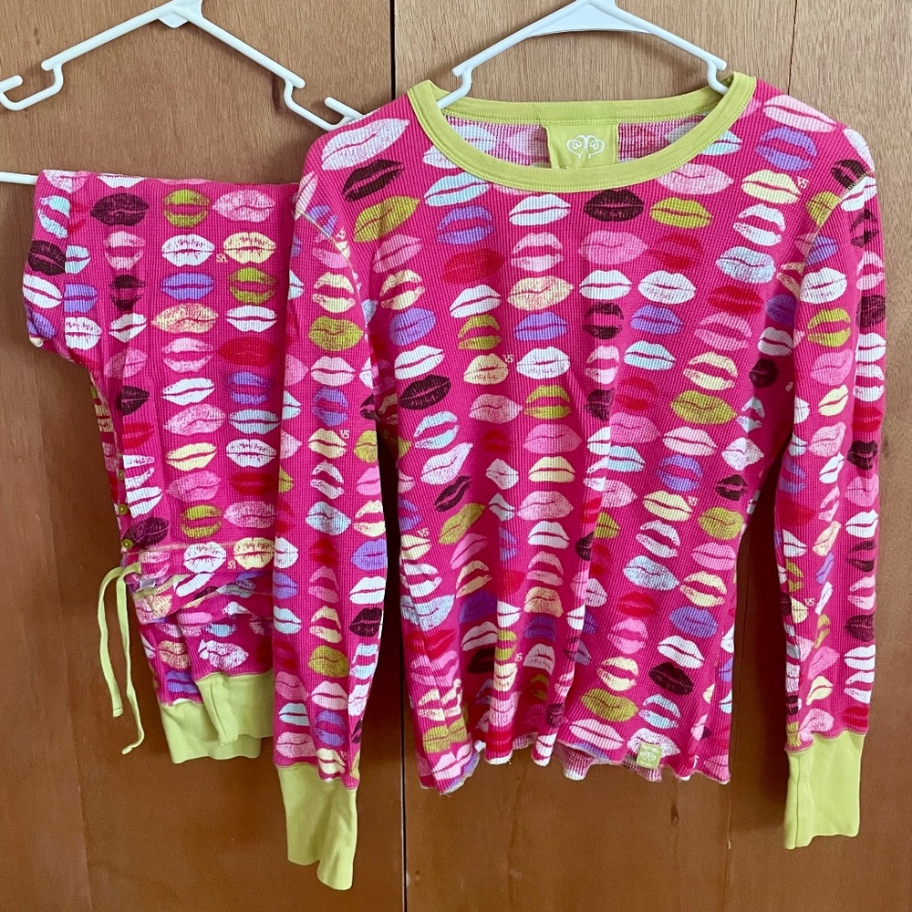 Rare Victoria secret thermal pjs